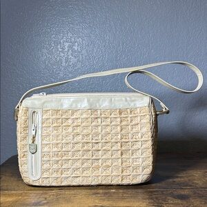 Elegant Tan Woven Shoulder Bag